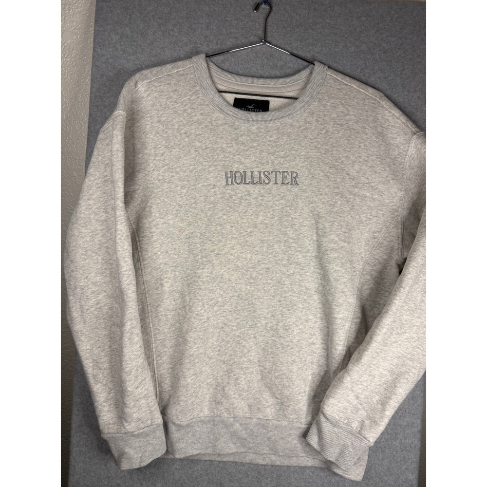 Hollister Relaxed Fit Crewneck Sweatshirt Light Gray Heather Embroidered Logo S